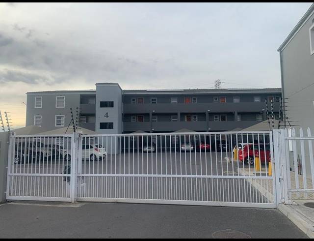2 BEDROOM APARTMENT FOR SALE IN HAGLEY